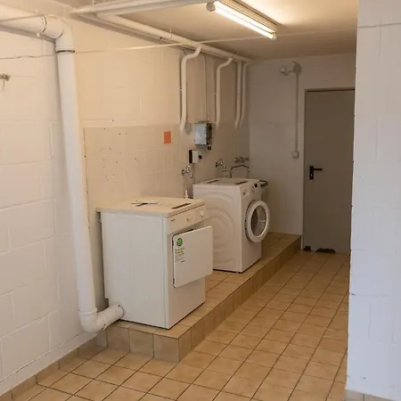 View - Balkon Mit Suedblick - Zentrale Lage - Eigener Parkplatz