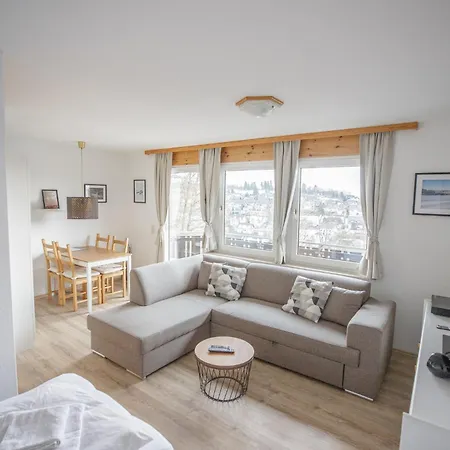 View - Balkon Mit Suedblick - Zentrale Lage - Eigener Parkplatz Daire