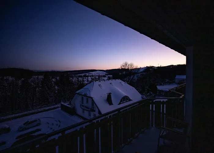 View - Balkon Mit Suedblick - Zentrale Lage - Eigener Parkplatz