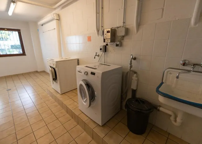 Daire View - Balkon Mit Suedblick - Zentrale Lage - Eigener Parkplatz *